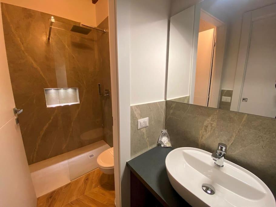 Brera Eleven Suite Deluxe Милано Екстериор снимка